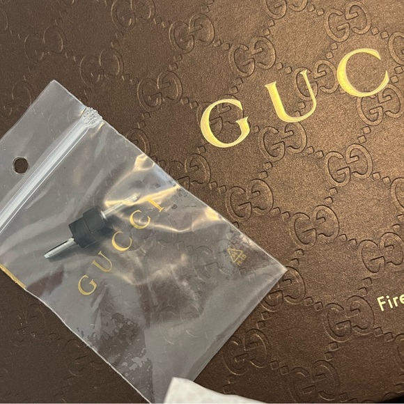 Black Gucci Heels - Picture 9 of 10